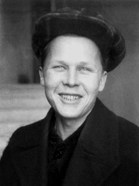 Биография александра твардовского