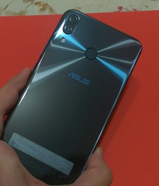 Что лучше купить: honor 10 или zenfone 5