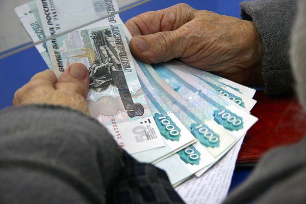 Единовременная выплата пенсионерам 10000 рублей в 2019 году — когда будет и кому положена?