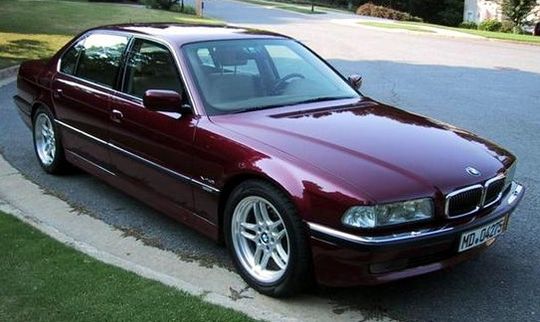 История bmw 7 серии