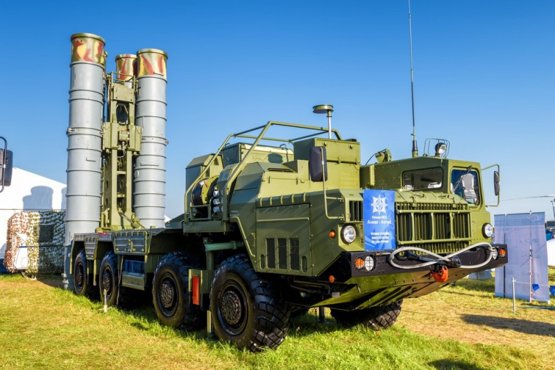 Изобретен транспорт на гироскопических колоннах