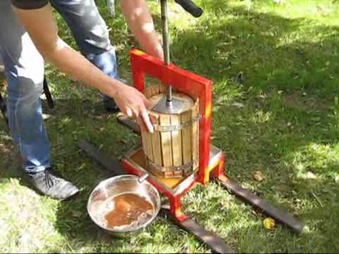 Как сделать cоковыжималку для яблок своими руками?
