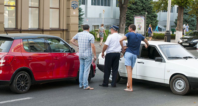 Как составляется и подается досудебная претензия виновнику дтп без осаго в 2019 году: образец и срок рассмотрения заявления