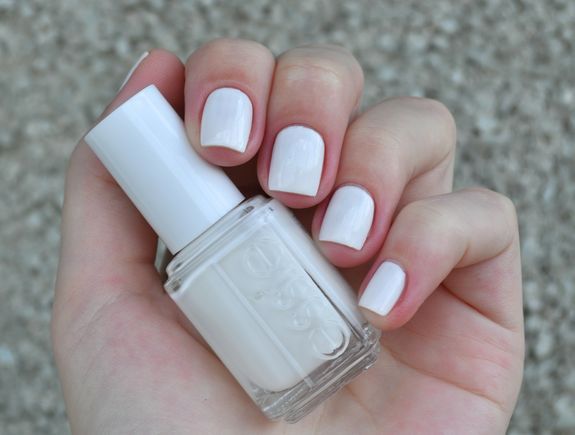 Лаки для ногтей essie (эсси): палитра и особенности