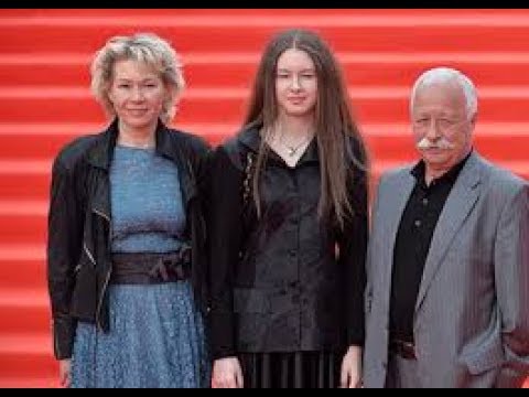Леонид якубович – биография, личная жизнь, фото