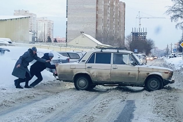 Маленькие хитрости, которые помогут удобнее пользоваться автомобилем зимой