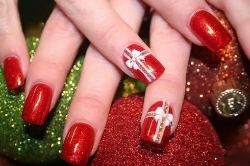 Маникюр с красным цветом: секреты и особенности
