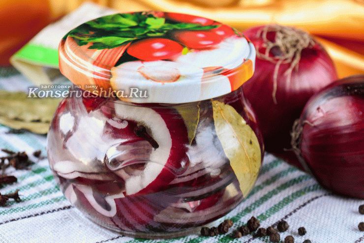 Маринованный лук: рецепт на зиму, банки, вкусный, без стерилизации, полукольцами, простой, красный, в уксусе, жареный, как делать
