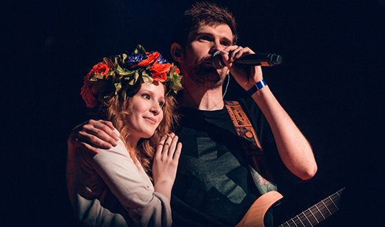 Певица монеточка – биография, карьера, фото