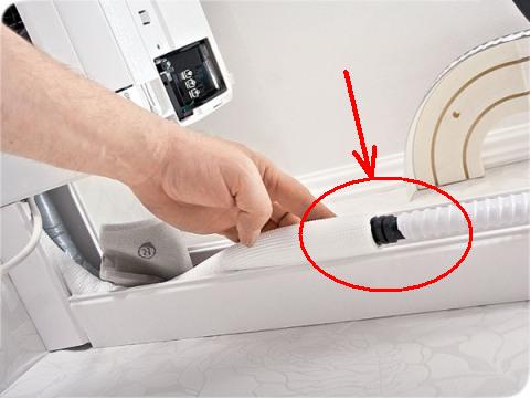 Почему течет кондиционер: причины, что делать