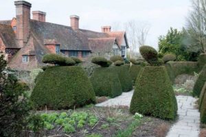 Поместье грейт дикстер (great dixter garden): история, особенности, достопримечательности, фото, видео, карта