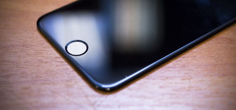 Представлен корпус для iphone x, который можно заряжать от солнца