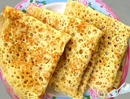 Рецепт тонких блинов с дырочками на кефире: как испечь вкусные пошагово, на молоке, фото и видео