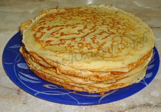 Рецепт тонких блинов с дырочками на кефире: как испечь вкусные пошагово, на молоке, фото и видео