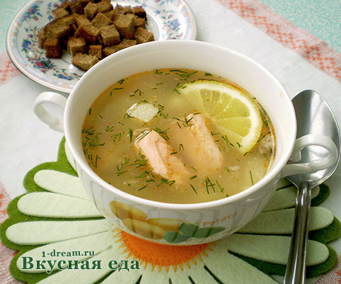 Рыбный суп из горбуши