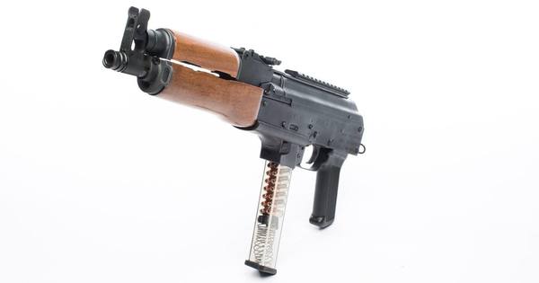 Создан гибрид автомата калашникова ак-47 и австрийского glock 17