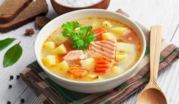Уха из красной рыбы
