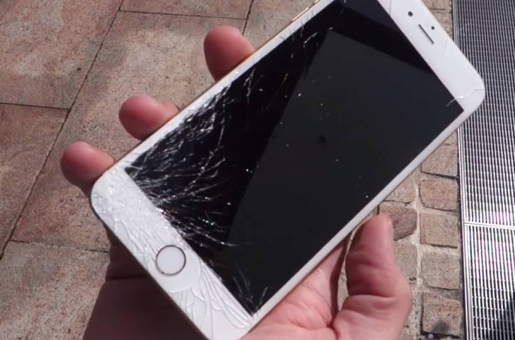 В россии появился официальный сервис по ремонту iphone