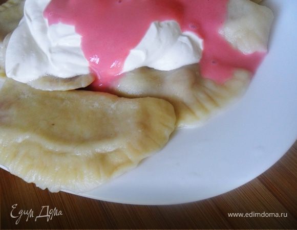 Вареники с клубникой: рецепт теста, из свежей, замороженной, консервированной, правила подачи