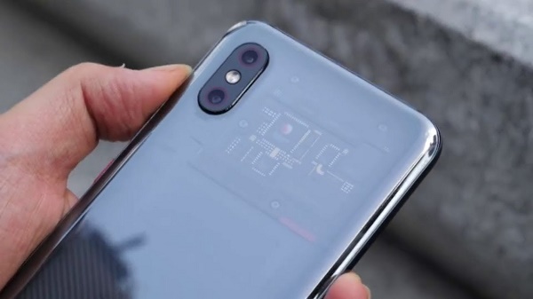 Xiaomi mi 8, mi 8 se, mi 8 explorer edition: полный обзор смартфонов, плюсы и минусы, цена