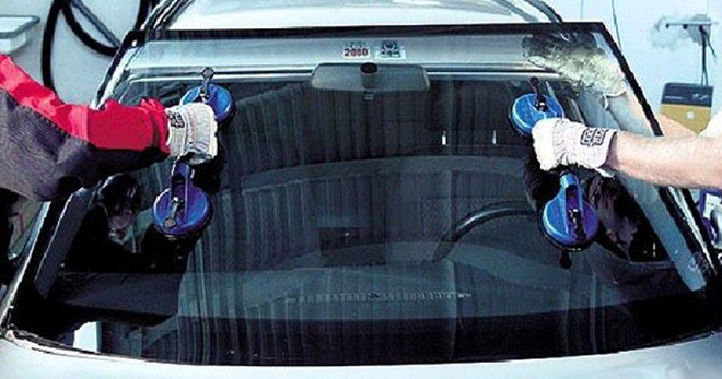 Замена лобового автостекла