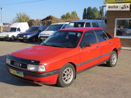 Замена стартера и обслуживание генератора на переходной модели audi 80